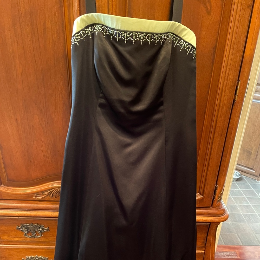 Onyx Embellished Black & Lime Gown Dress